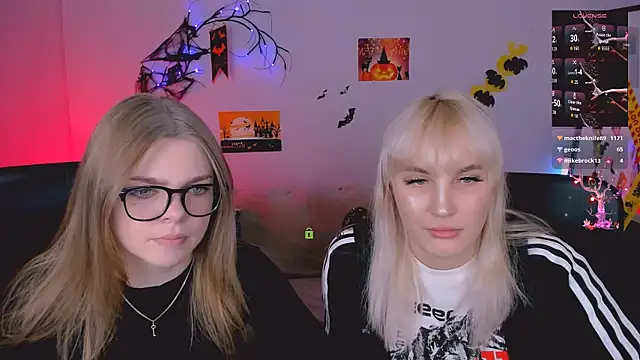 Snapshot of veronica_bubble chatting on October 30, 2025, 8:28 pm veronica bubble online show from October 30, 2025, 8:28 pm