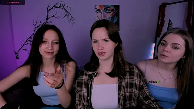 Snapshot of veronica_bubble chatting on November 22, 2025, 8:18 pm veronica bubble online show from November 22, 2025, 8:18 pm