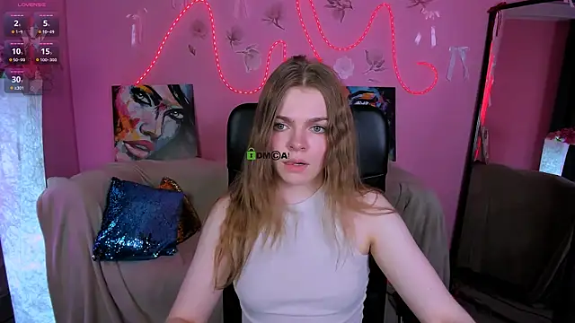 veronica bubble online show from May 4, 2026, 9:17 pm