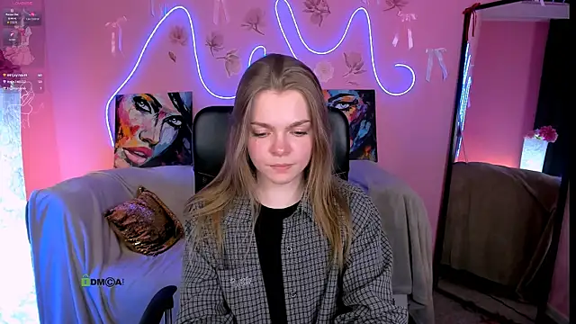 veronica bubble online show from May 5, 2026, 7:28 pm