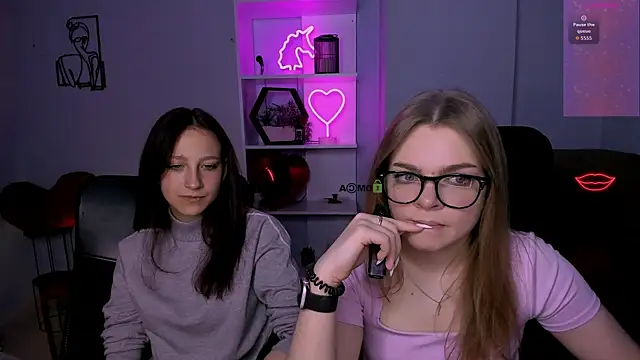 Snapshot of veronica_bubble chatting on November 25, 2025, 8:31 pm veronica bubble online show from November 25, 2025, 8:31 pm