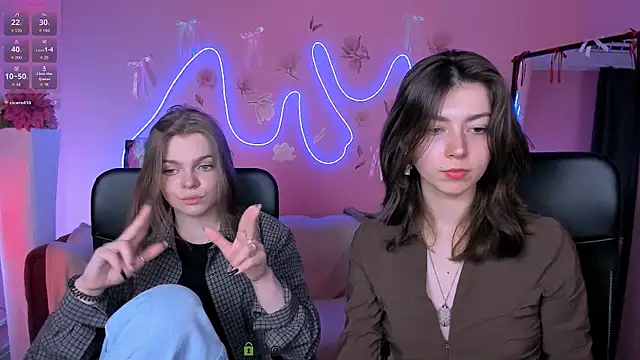 veronica bubble online show from April 30, 2026, 8:57 pm
