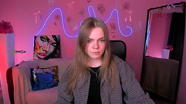 veronica bubble online show from April 30, 2026, 7:21 pm