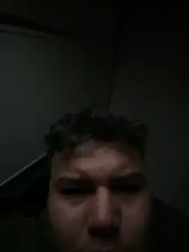 Snapshot of Vic2Big chatting on December 22, 2025, 2:01 am Vic2Big online show from December 22, 2025, 2:01 am