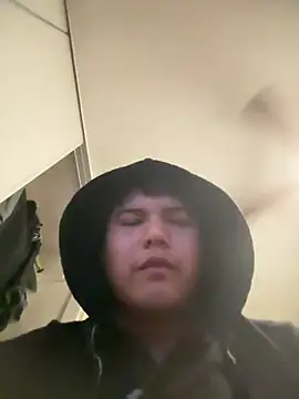 Snapshot of Vic2Big chatting on January 14, 2026, 10:41 am Vic2Big online show from January 14, 2026, 10:41 am