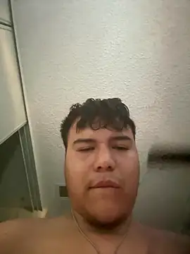 Snapshot of Vic2Big chatting on January 15, 2026, 6:00 pm Vic2Big online show from January 15, 2026, 6:00 pm