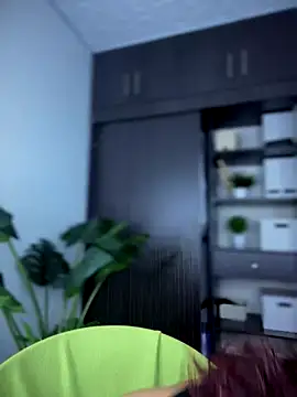 NaughtyNinnaXXX online show from October 16, 2025, 10:07 pm