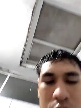 Exotic19cm online show from November 25, 2025, 11:27 pm