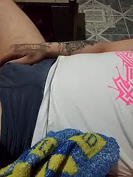 Liozxx1 online show from November 8, 2025, 11:41 pm