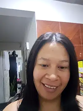 YinnaM  online show from September 20, 2025, 11:26 am