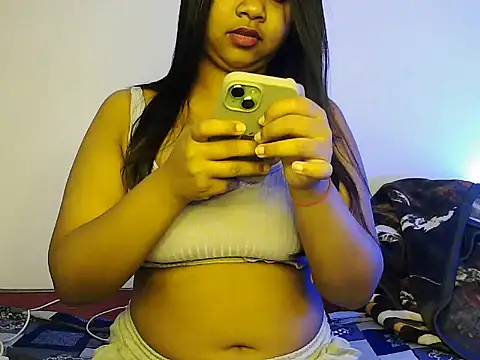 Snapshot of khushi-_queen chatting on October 31, 2025, 5:09 pm khushi- queen online show from October 31, 2025, 5:09 pm