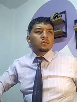 Snapshot of Kn1ghtpanther_ chatting on March 23, 2026, 1:39 am Kn1ghtpanther online show from March 23, 2026, 1:39 am