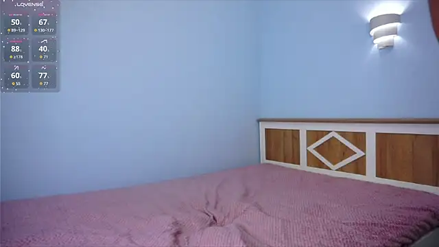 JerrieCham online show from November 20, 2025, 4:02 am