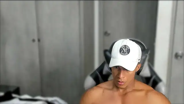 JakeViper online show from December 19, 2025, 3:25 pm