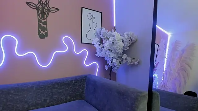 Snapshot of Maraia_Ford chatting on November 24, 2025, 8:20 pm Maraia Ford online show from November 24, 2025, 8:20 pm