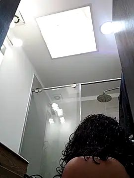 luna love xoxo online show from October 21, 2025, 8:41 pm