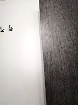 luna love xoxo online show from October 9, 2025, 10:21 pm