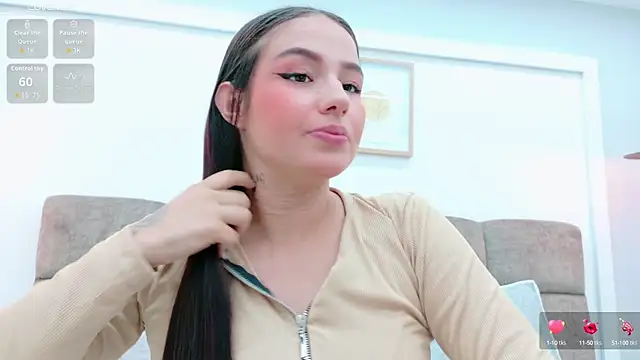 Snapshot of Ashley_Evans22 chatting on October 10, 2025, 8:09 pm Ashley Evans22 online show from October 10, 2025, 8:09 pm