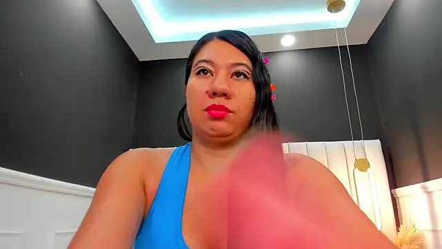  luna rosse  online show from September 28, 2025, 1:34 am