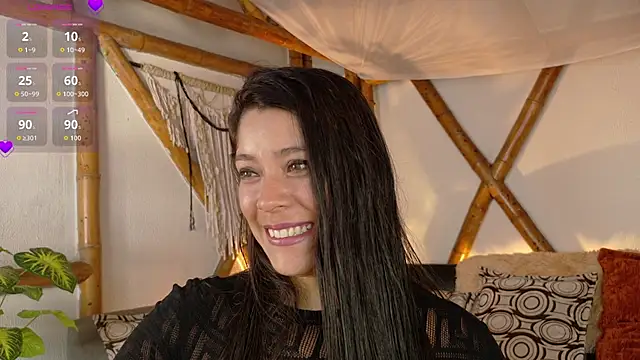 Snapshot of sofiia_diaz0805 chatting on October 17, 2025, 7:48 pm sofiia diaz0805 online show from October 17, 2025, 7:48 pm