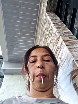 maleja23 online show from October 14, 2025, 10:20 pm