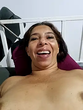 maleja23 online show from March 31, 2026, 11:51 pm