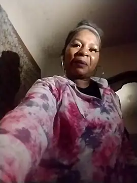 Ladiv33 online show from November 2, 2025, 6:02 pm