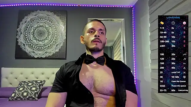 Snapshot of TianZilac chatting on October 8, 2025, 6:30 pm TianZilac online show from October 8, 2025, 6:30 pm