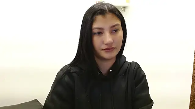 Snapshot of louis_k chatting on October 30, 2025, 11:19 am louis k online show from October 30, 2025, 11:19 am