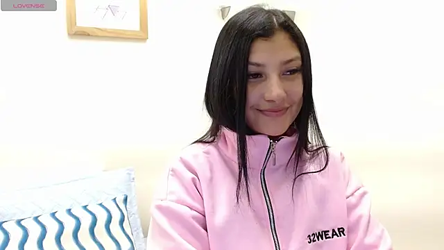 Snapshot of louis_k chatting on December 14, 2025, 11:27 am louis k online show from December 14, 2025, 11:27 am