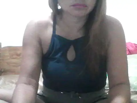 Snapshot of nathalie0045 chatting on June 18, 2026, 9:42 pm nathalie0045 online show from June 18, 2026, 9:42 pm