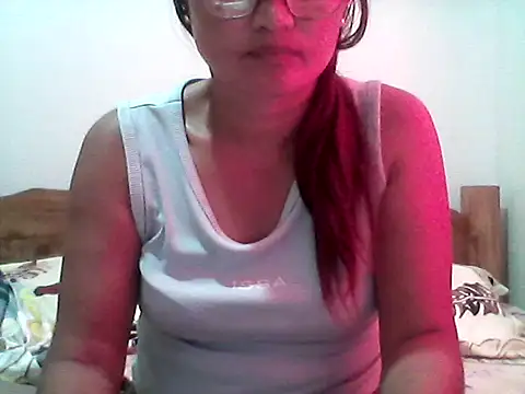 Snapshot of nathalie0045 chatting on October 28, 2025, 5:39 am nathalie0045 online show from October 28, 2025, 5:39 am