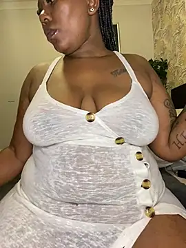fatpussydallx online show from April 29, 2026, 2:49 am