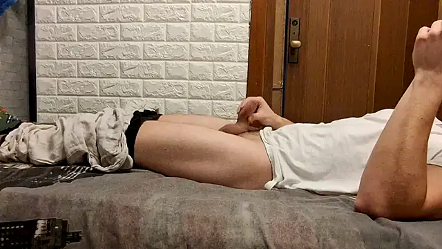 Snapshot of thelion0508 chatting on September 24, 2025, 5:25 am thelion0508 online show from September 24, 2025, 5:25 am