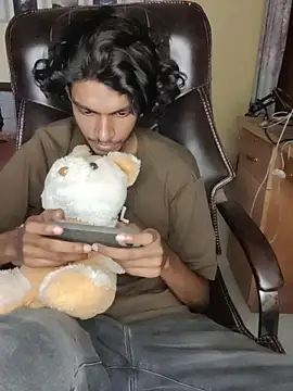 Snapshot of thecatfish chatting on October 27, 2025, 6:47 am thecatfish online show from October 27, 2025, 6:47 am