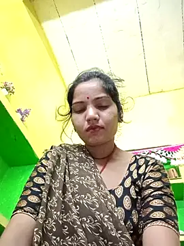 Snapshot of Seema_guptaji chatting on October 28, 2025, 9:14 pm Seema guptaji online show from October 28, 2025, 9:14 pm