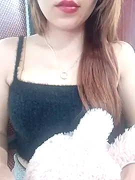 Snapshot of MyMy08 chatting on February 24, 2026, 3:35 pm MyMy08 online show from February 24, 2026, 3:35 pm