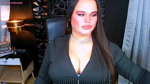 Snapshot of xHugeHarleySelfsuckerx chatting on October 18, 2025, 2:13 am xHugeHarleySelfsuckerx online show from October 18, 2025, 2:13 am