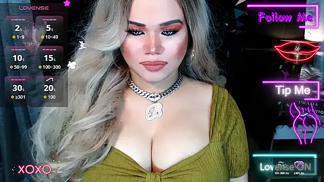 Snapshot of xHugeHarleySelfsuckerx chatting on October 23, 2025, 3:27 am xHugeHarleySelfsuckerx online show from October 23, 2025, 3:27 am