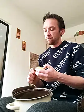 xxxxxcgbn online show from October 19, 2025, 11:35 am