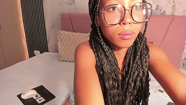 Mia Duarte1 online show from July 31, 2026, 7:22 pm