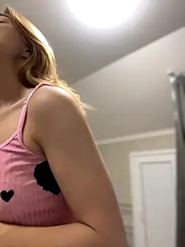 SugarDanger online show from November 13, 2025, 5:22 am