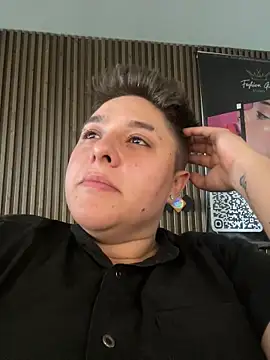 IanGilbert online show from October 29, 2025, 4:50 pm