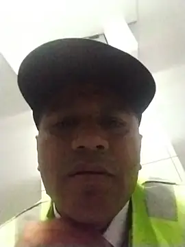danigarci2307 online show from June 25, 2026, 10:15 pm