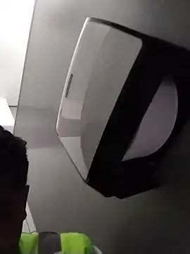 Snapshot of danigarci2307 chatting on November 22, 2025, 9:13 pm danigarci2307 online show from November 22, 2025, 9:13 pm