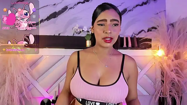 Snapshot of Zoe-Johnson_ chatting on June 10, 2026, 9:38 pm Zoe-Johnson online show from June 10, 2026, 9:38 pm
