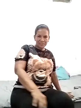 Snapshot of Africa_moont chatting on September 11, 2025, 8:31 pm Africa moont online show from September 11, 2025, 8:31 pm