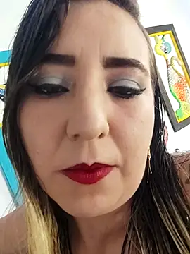 isabella lovem online show from November 13, 2025, 7:51 pm