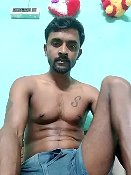 Snapshot of ShinuRoy chatting on October 15, 2025, 4:48 pm ShinuRoy online show from October 15, 2025, 4:48 pm