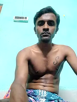 Snapshot of ShinuRoy chatting on December 14, 2025, 12:33 pm ShinuRoy online show from December 14, 2025, 12:33 pm